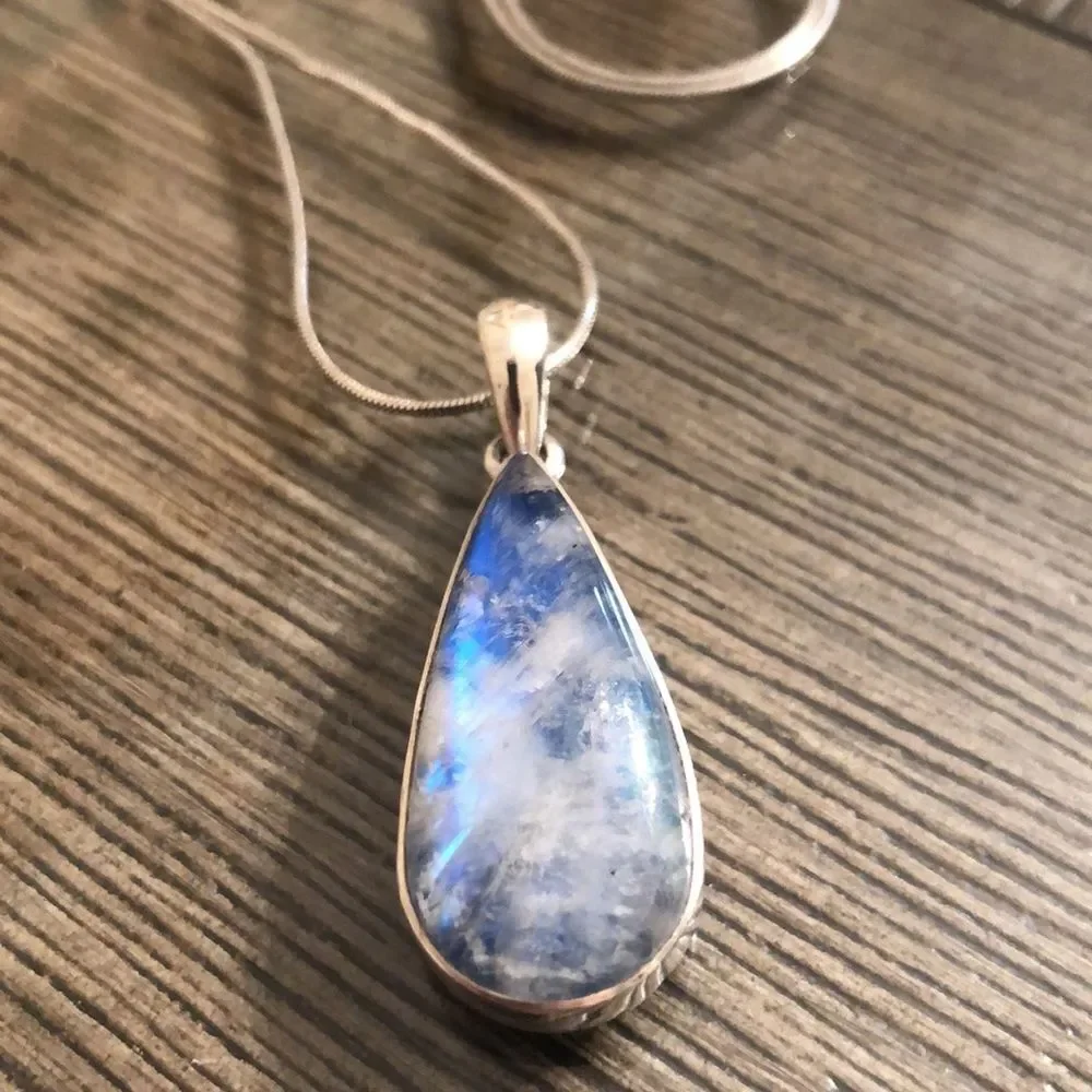 Vintage Blue Labradorite Tear Drop Pendant with Chain